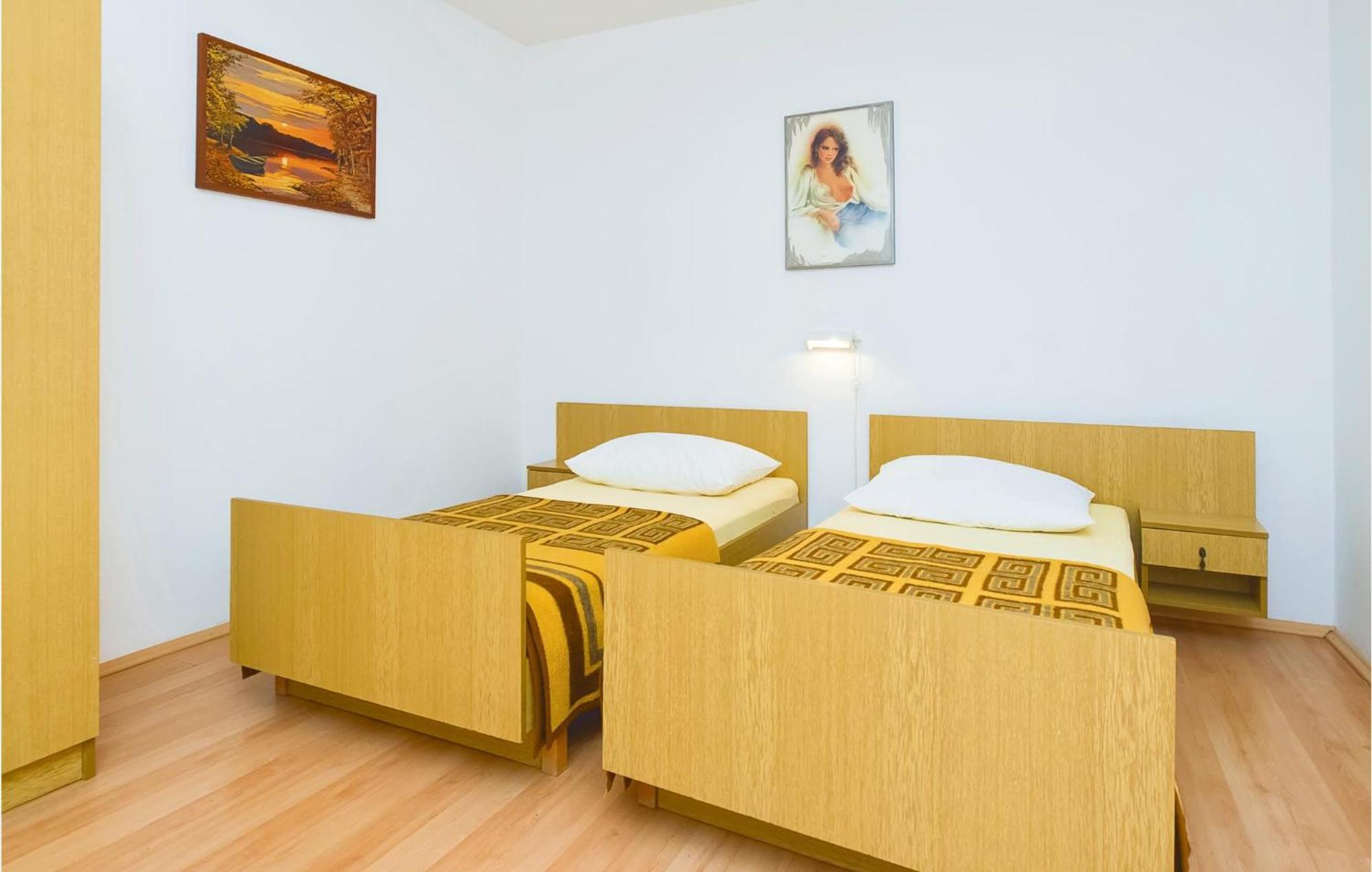 Beautiful Apartment In Omis With Wifi Zewnętrze zdjęcie