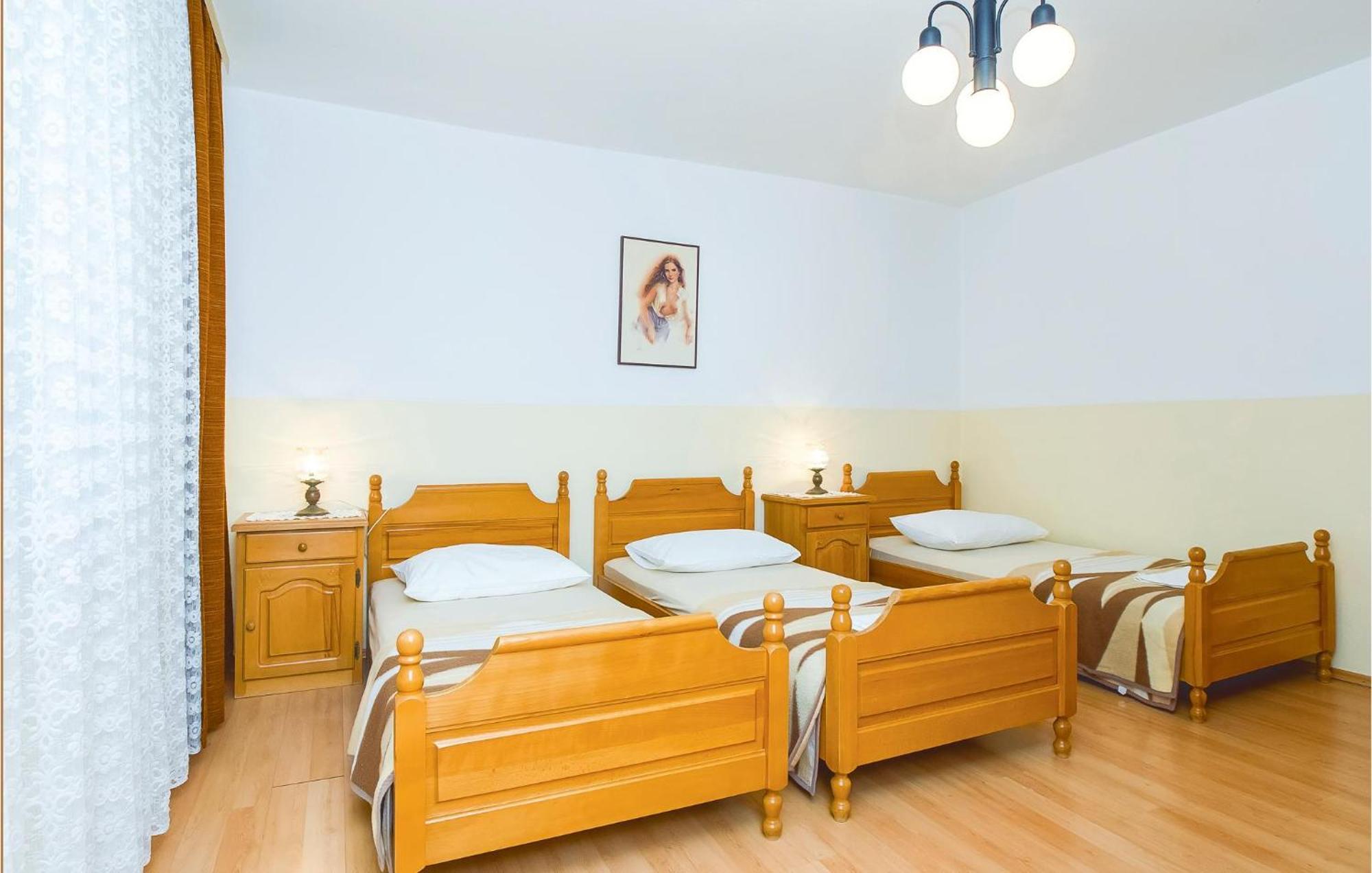 Beautiful Apartment In Omis With Wifi Zewnętrze zdjęcie