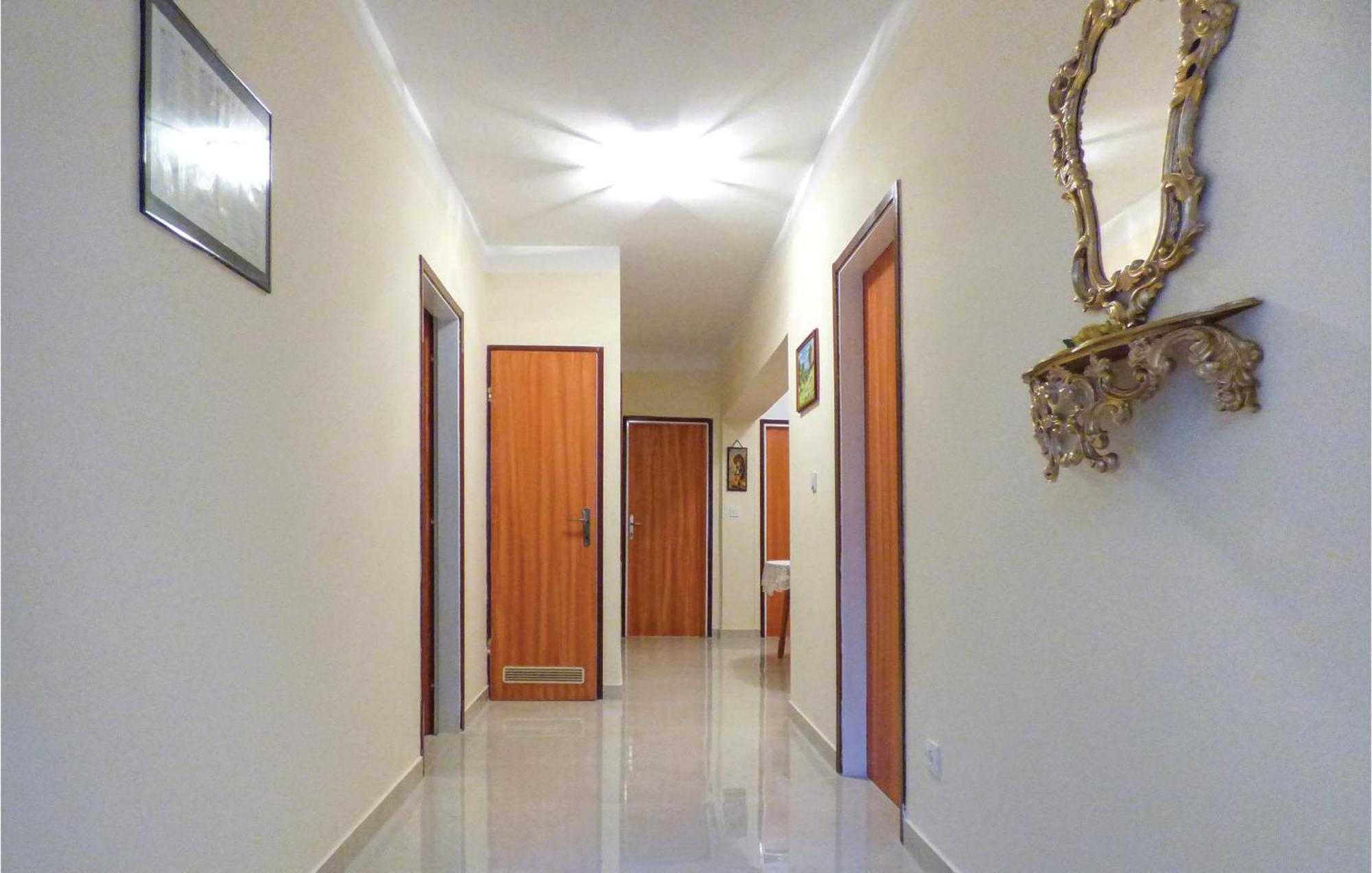 Beautiful Apartment In Omis With Wifi Zewnętrze zdjęcie